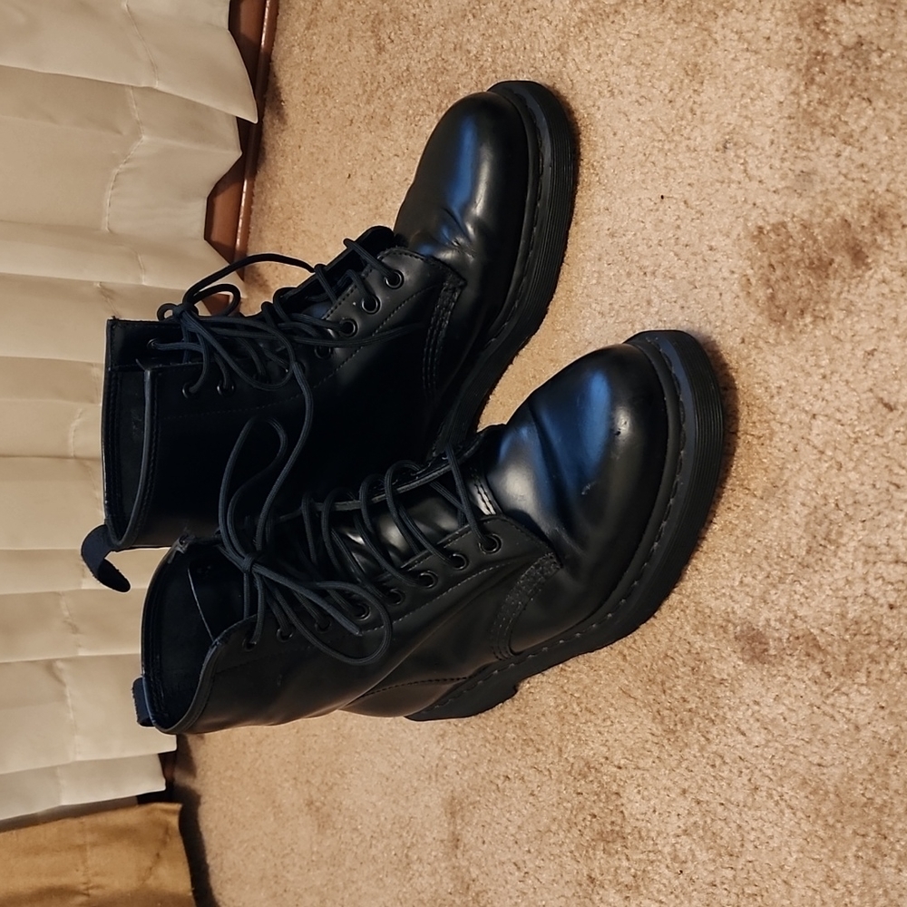 Dr. Martens 1460 Moto Boots
